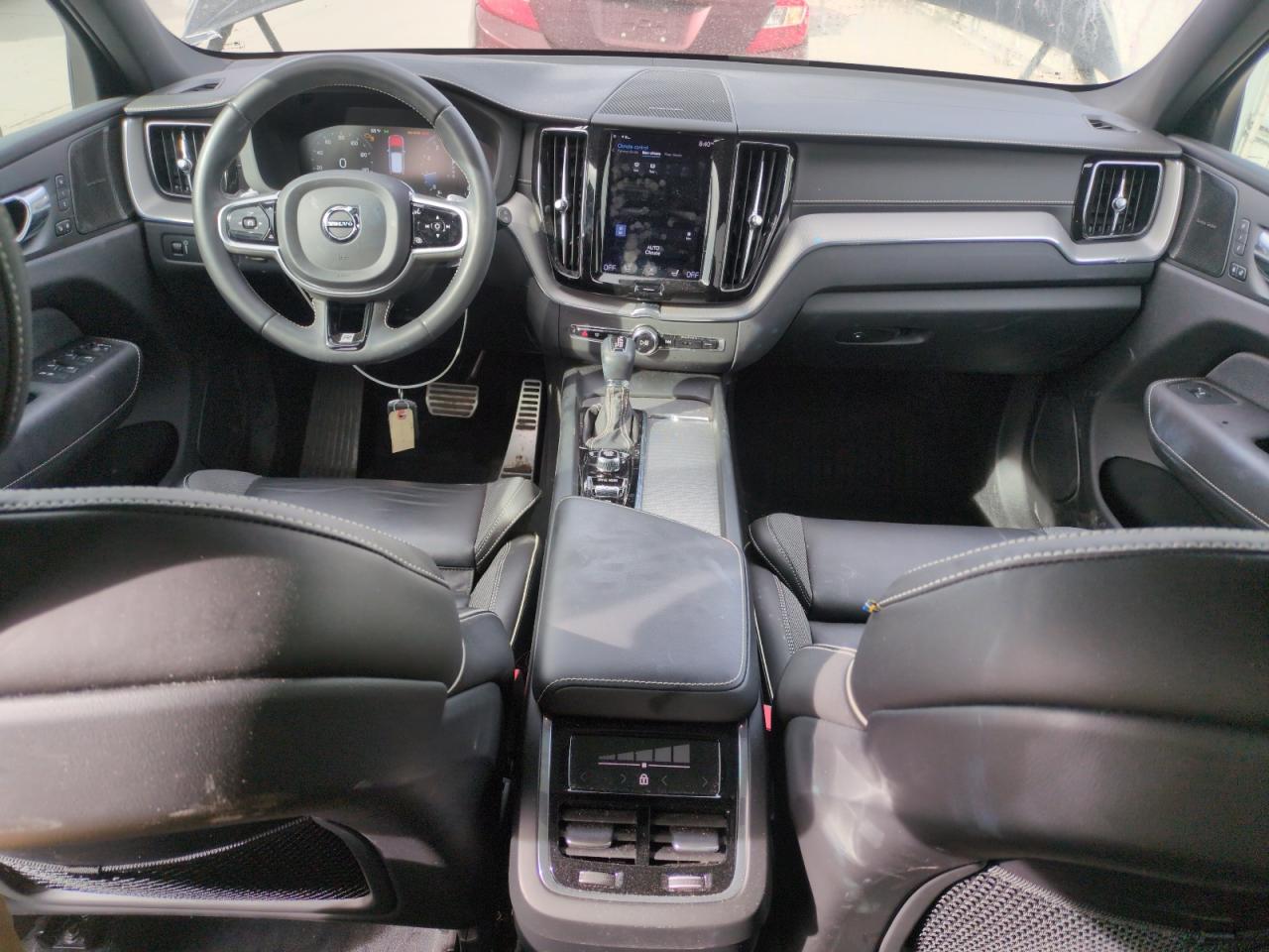 2020 Volvo Xc60 T5 R-Design VIN: YV4102DM0L1571142 Lot: 56313545