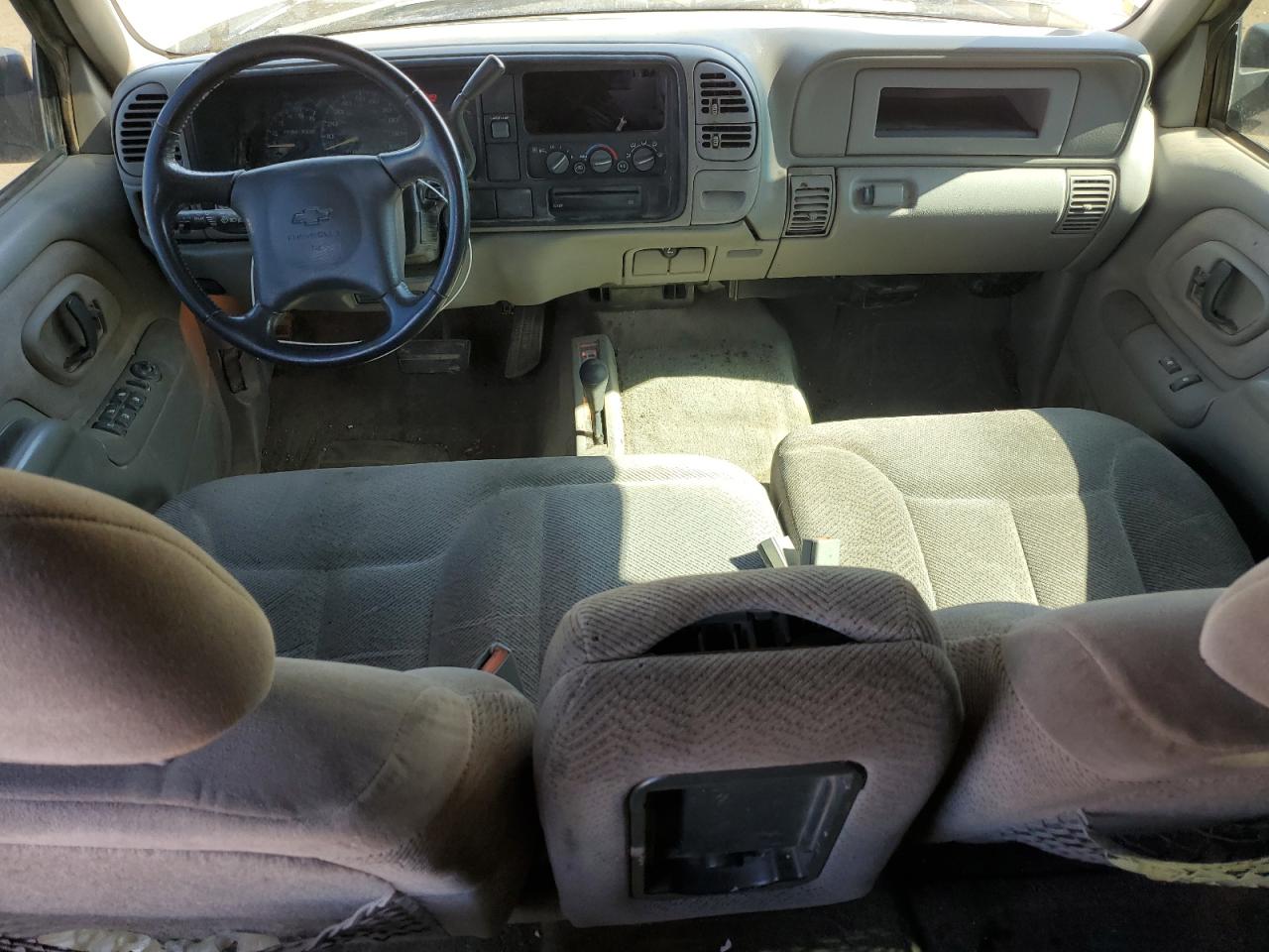 2000 Chevrolet Gmt-400 K3500 VIN: 1GCHK33JXYF495707 Lot: 55843745