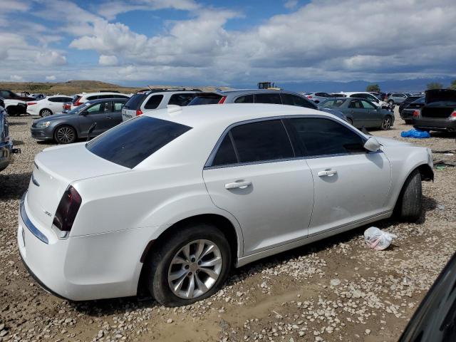  CHRYSLER 300 2015 Белый