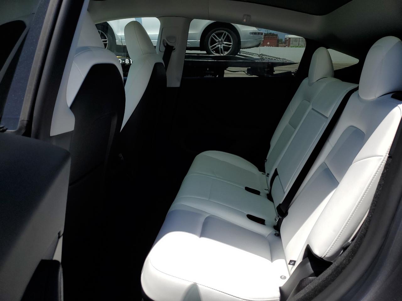 2025 Tesla Model Y VIN: 7SAYGDED6SF253901 Lot: 57075245