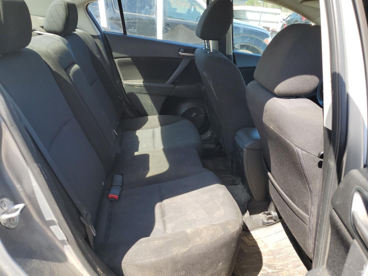 2011 Mazda 3 I VIN: JM1BL1VG2B1392360 Lot: 55416695