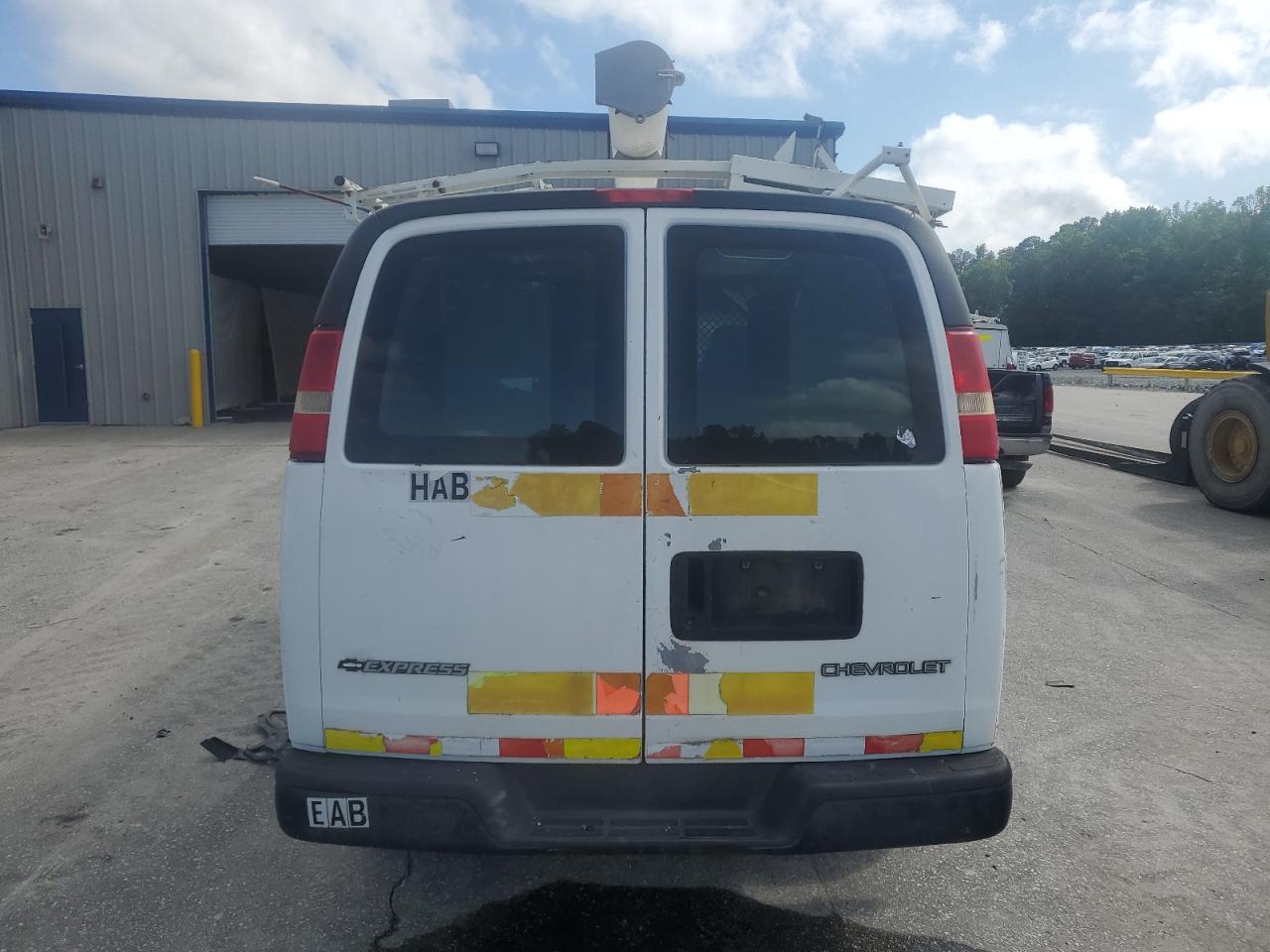 2006 Chevrolet Express G2500 VIN: 1GCGG25V961179510 Lot: 57423775