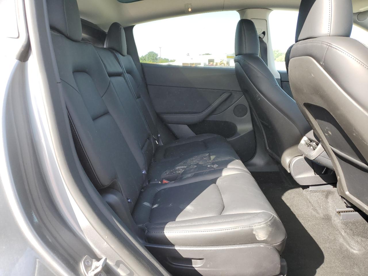 2025 Tesla Model Y VIN: 7SAYGAEE9SF264236 Lot: 57179185