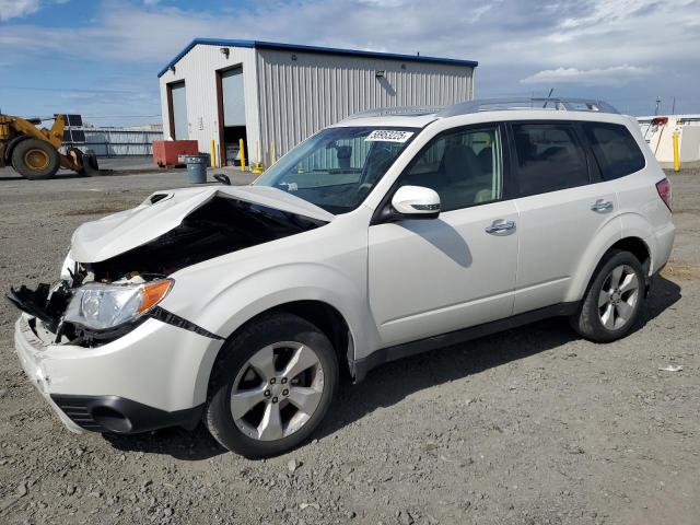  SUBARU FORESTER 2013 Biały