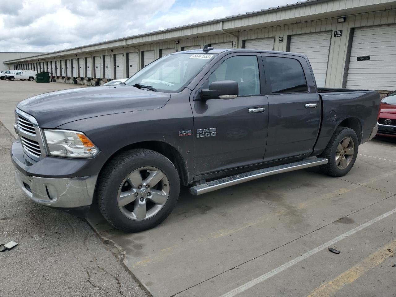 2017 Ram 1500 Slt იყიდება Louisville-ში, KY - Hail