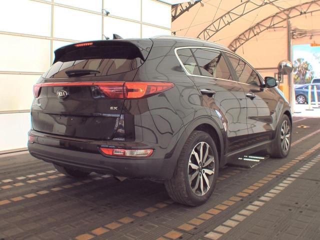 Паркетники KIA SPORTAGE 2017 Чорний