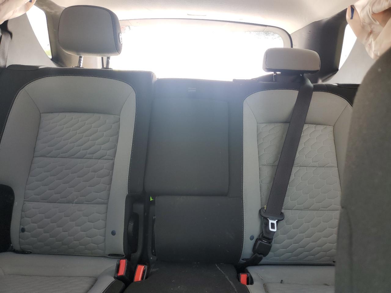 2020 Chevrolet Equinox Ls VIN: 2GNAXHEV9L6216208 Lot: 56668425