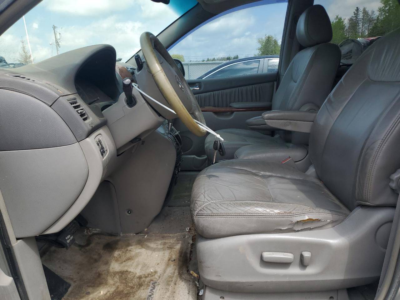 2004 Toyota Sienna Xle VIN: 5TDZA22CX4S048986 Lot: 57020015