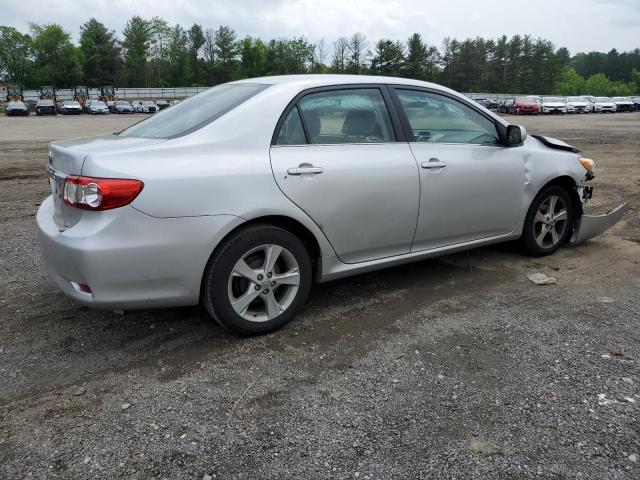  TOYOTA COROLLA 2013 Серебристый
