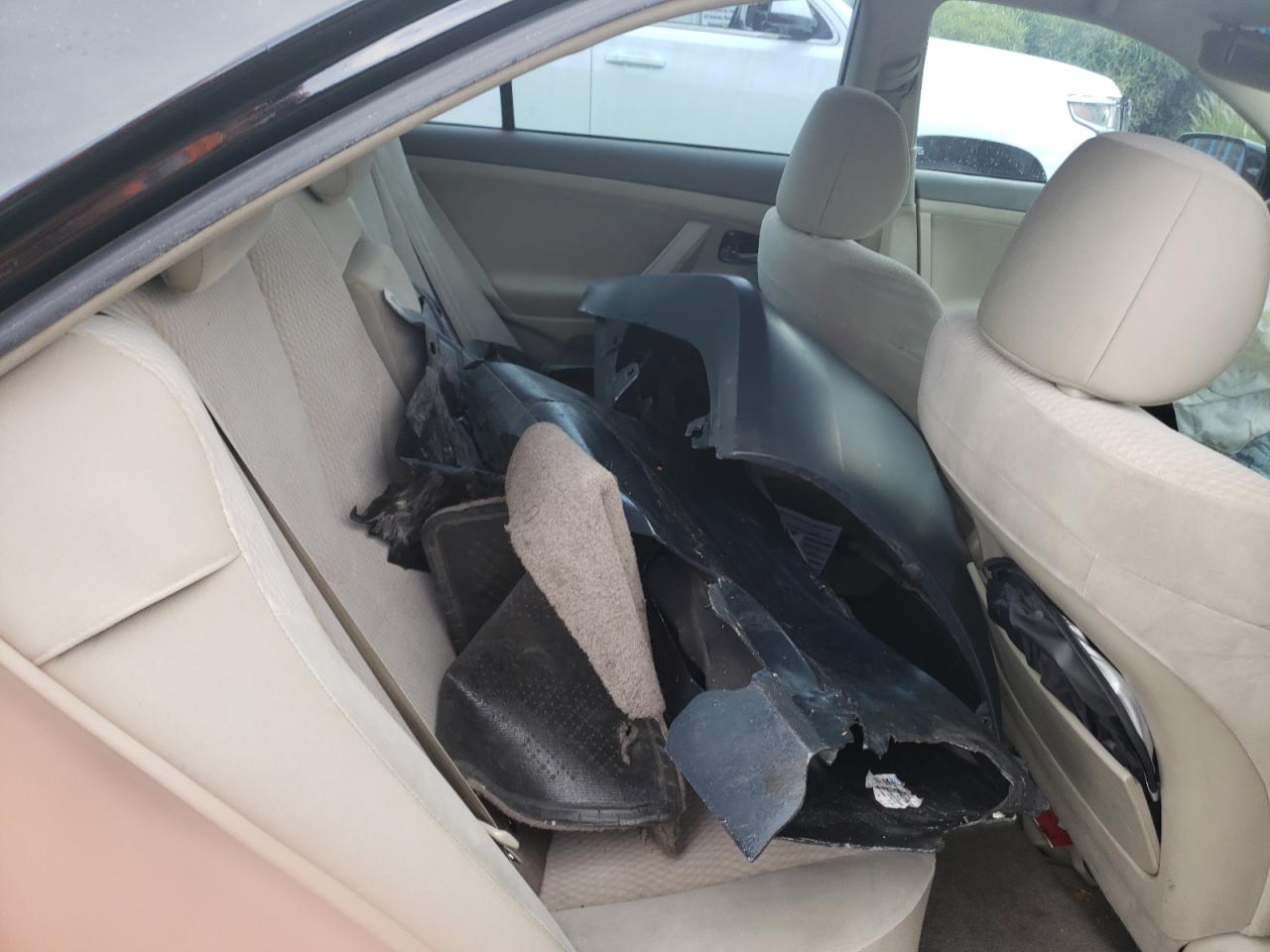 2011 Toyota Camry Base VIN: 674937 Lot: 57713055