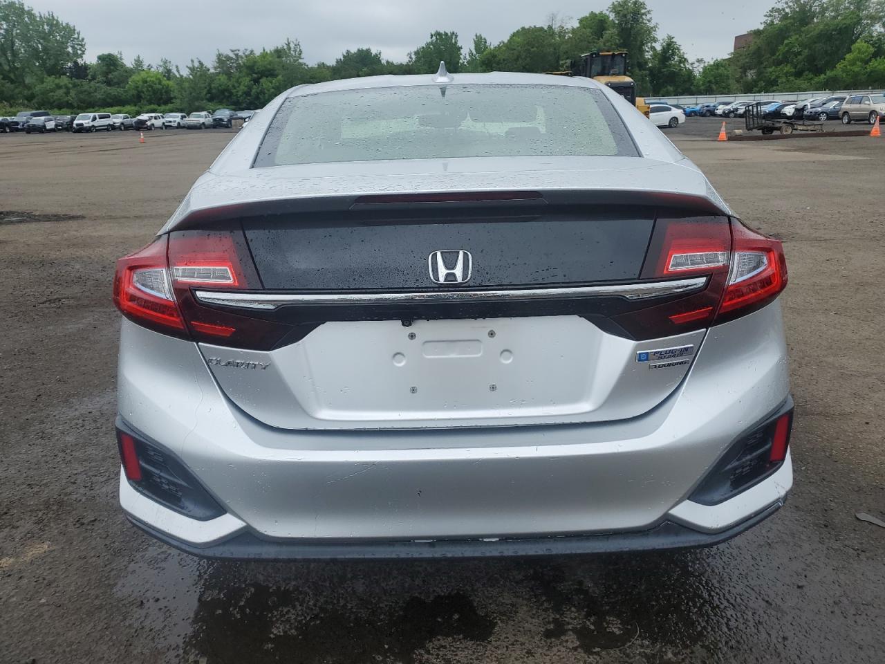 2018 Honda Clarity Touring VIN: JHMZC5F39JC019075 Lot: 57397005