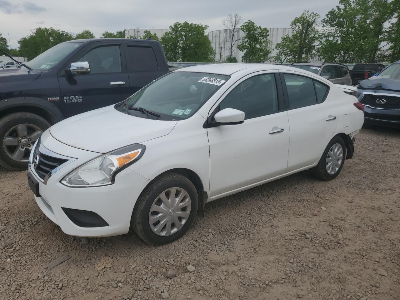 2016 Nissan Versa S იყიდება Central Square-ში, NY - Rear End