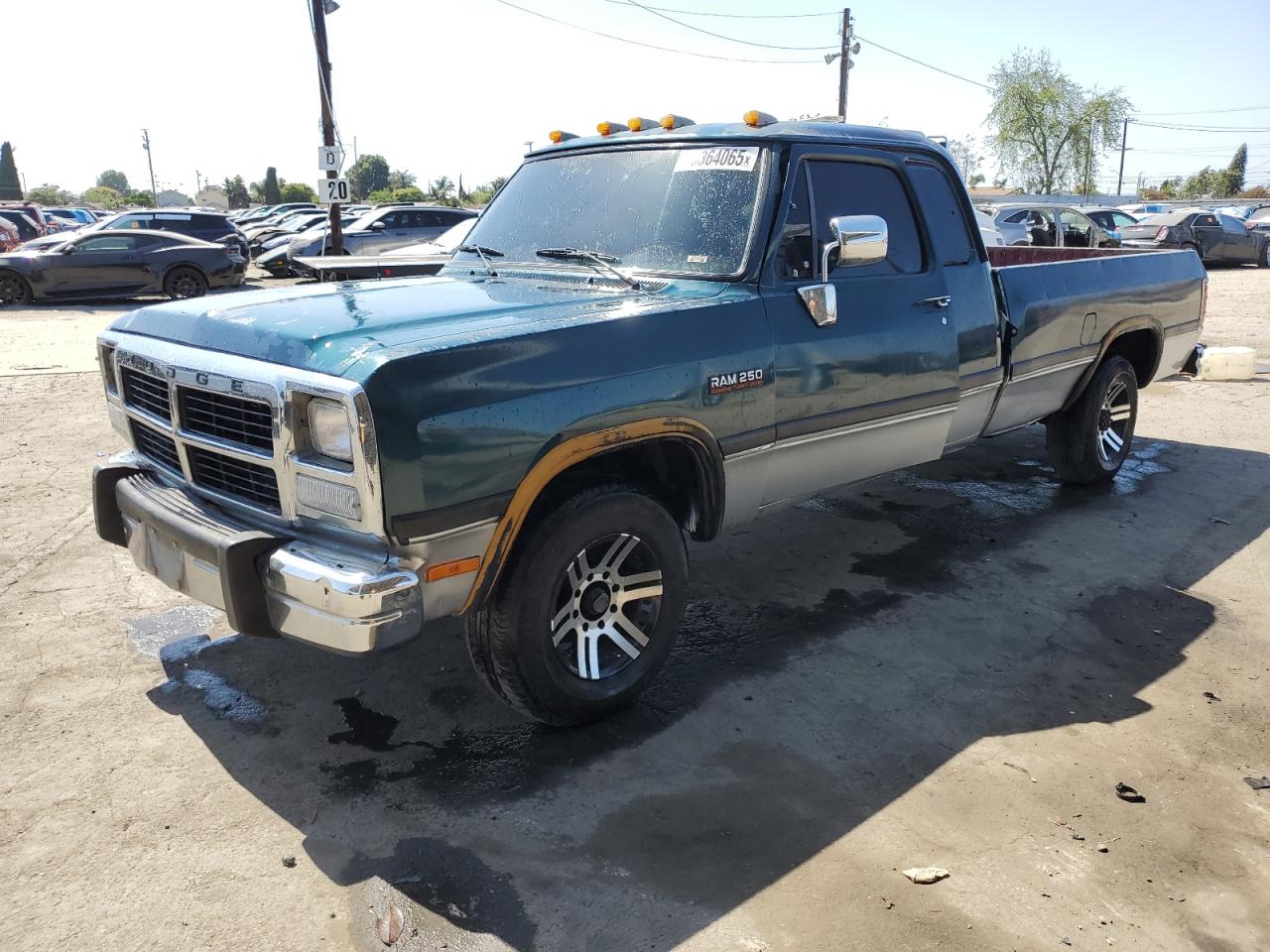 3B7KE23C1PM140626 DODGE D SERIES Photo 1