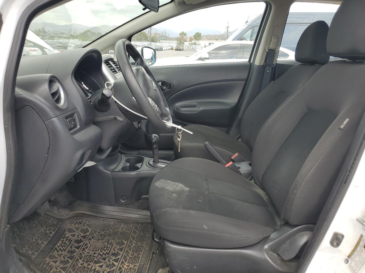2015 Nissan Versa Note S VIN: 3N1CE2CP0FL396402 Lot: 56957015