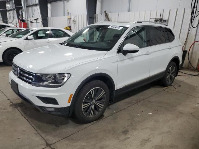  VOLKSWAGEN TIGUAN 2018 Белы