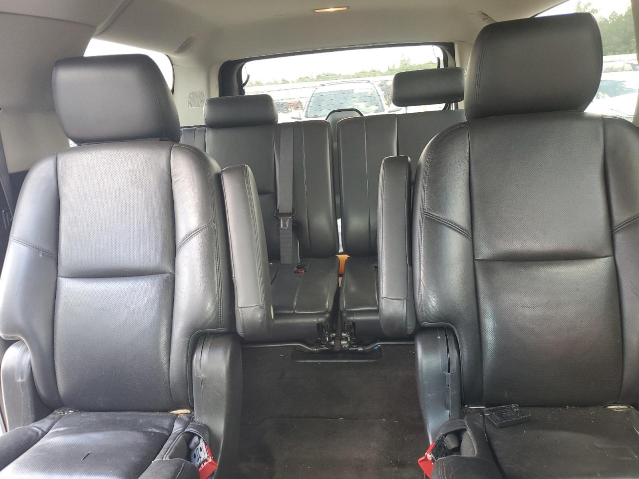 2013 Cadillac Escalade Esv Luxury VIN: 1GYS4HEF2DR289774 Lot: 56640885