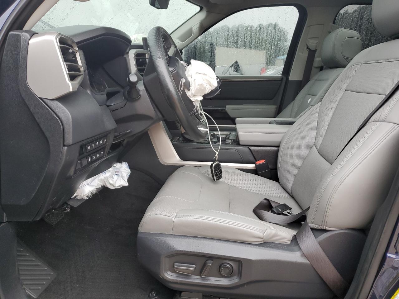 2022 Toyota Tundra Crewmax Limited VIN: 5TFJA5EC0NX002945 Lot: 58736625