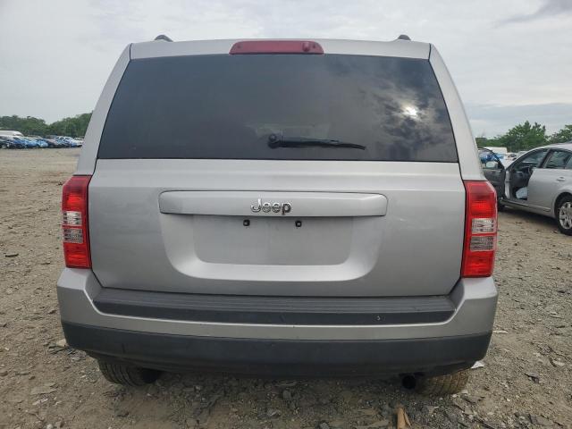  JEEP PATRIOT 2017 Srebrny