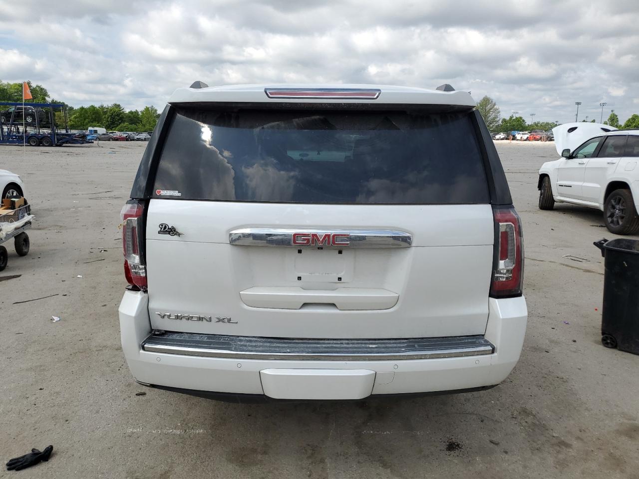 2016 GMC Yukon Xl Denali VIN: 1GKS2HKJ1GR425454 Lot: 58200935