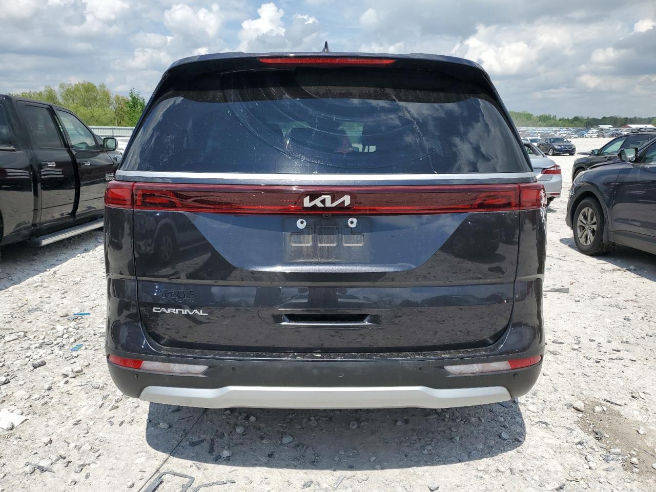 2023 Kia Carnival Lx VIN: KNDNB4H38P6198338 Lot: 56944875