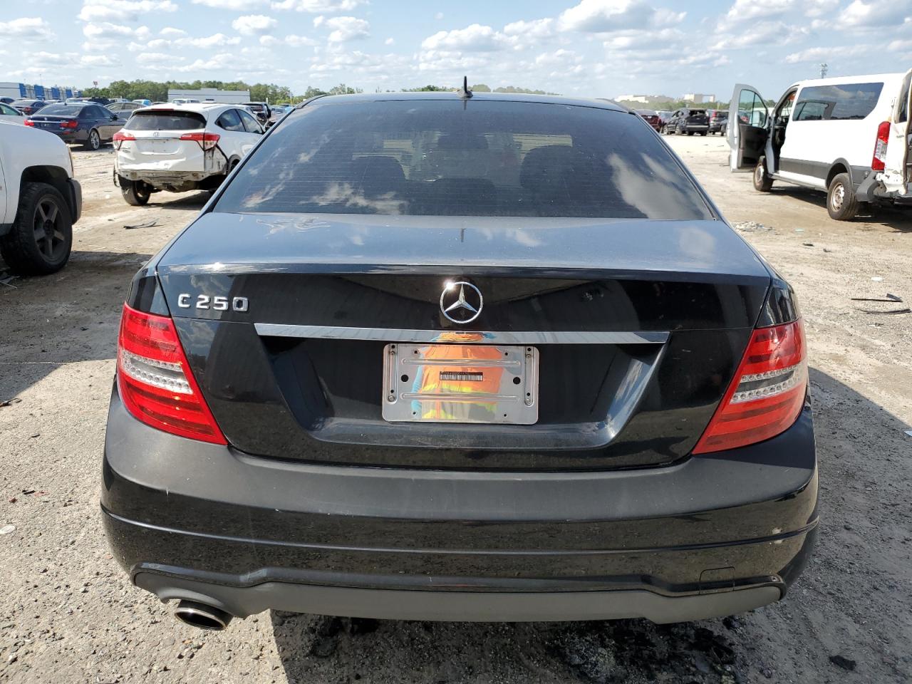 2012 Mercedes-Benz C 250 VIN: WDDGF4HB3CR209796 Lot: 57136035