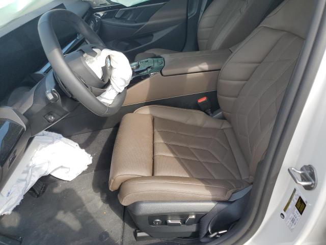  BMW 5 SERIES 2024 White
