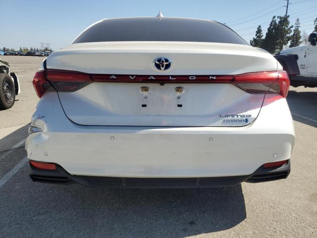  TOYOTA AVALON 2021 Biały