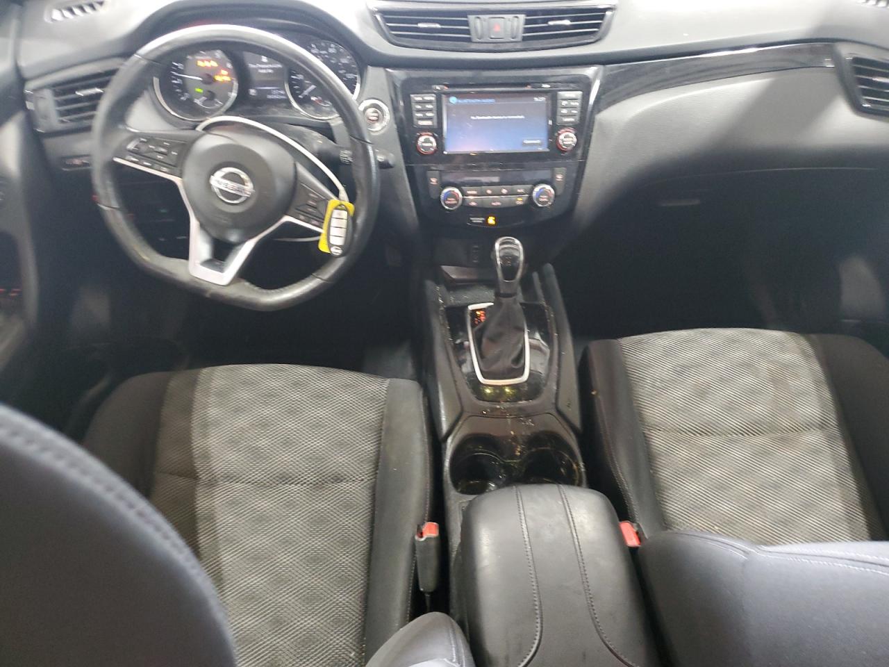 JN1BJ1CR9HW143028 NISSAN ROGUE 2017