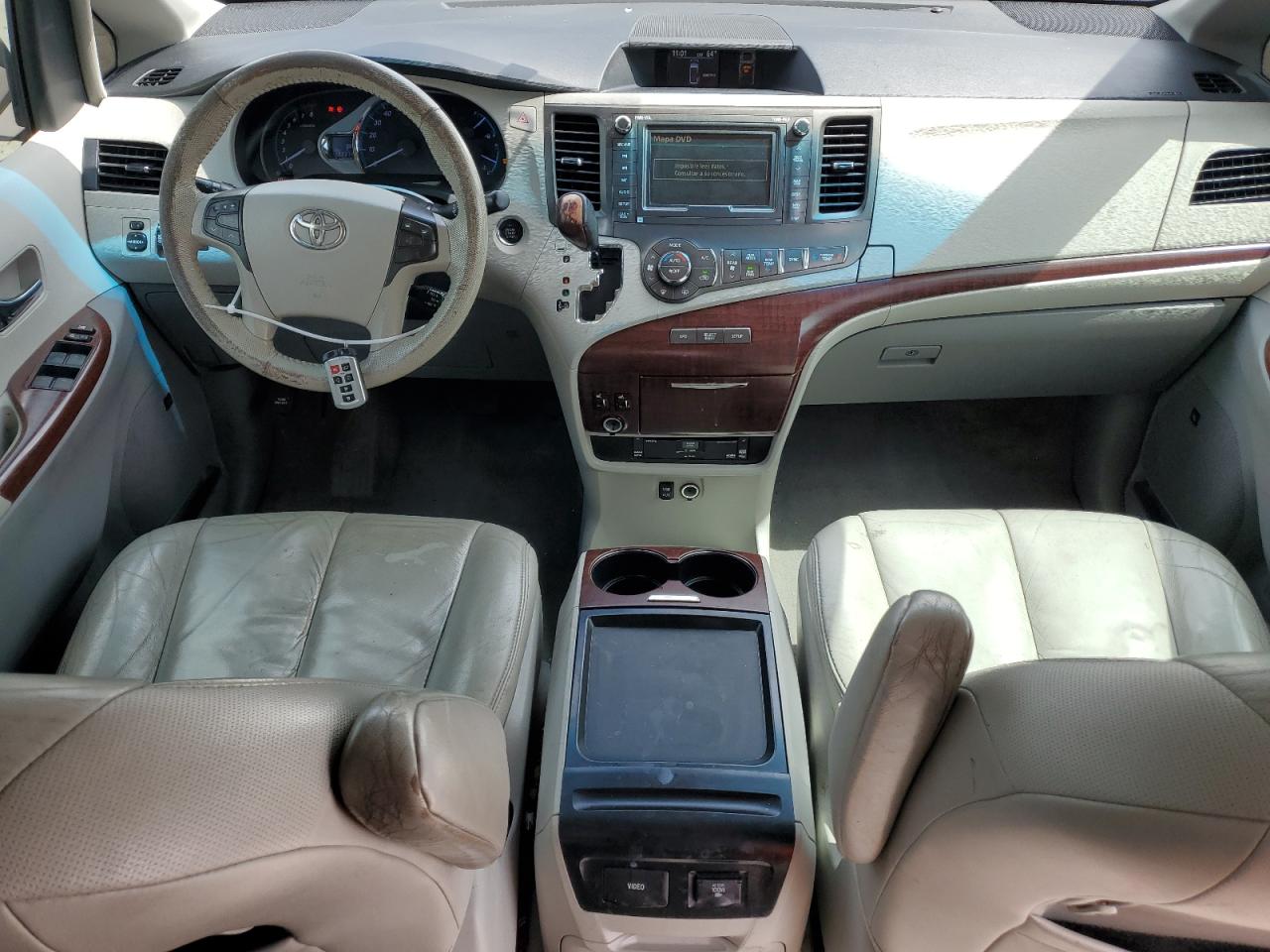 2011 Toyota Sienna Xle VIN: 5TDYK3DC1BS087197 Lot: 56860295