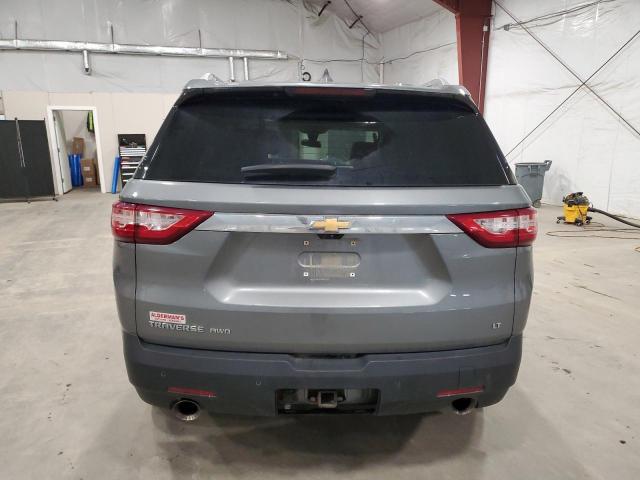  CHEVROLET TRAVERSE 2018 Szary
