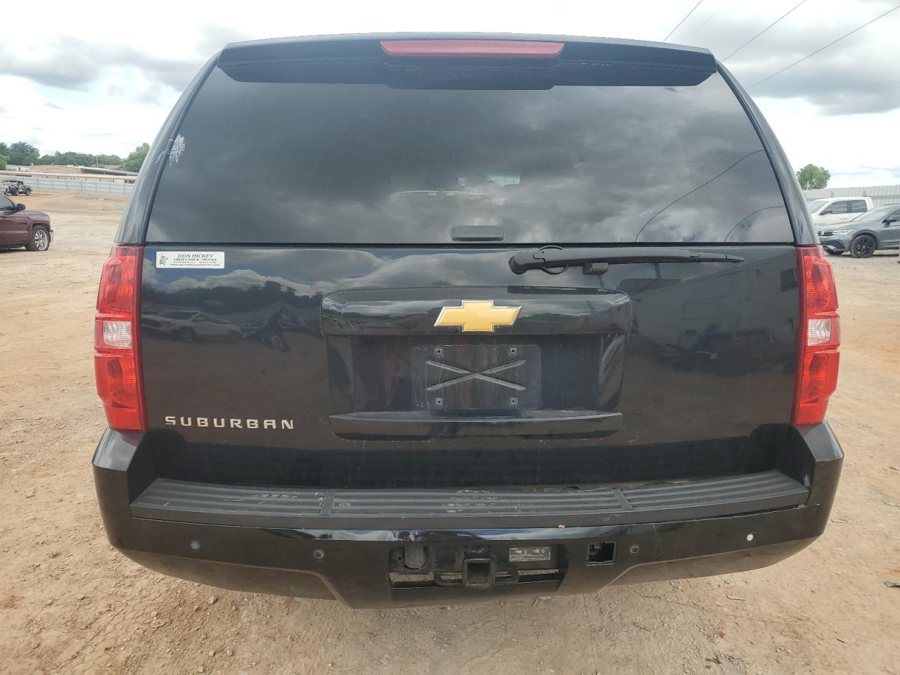 2013 Chevrolet Suburban C1500 Lt VIN: 1GNSCJE08DR117008 Lot: 56046605