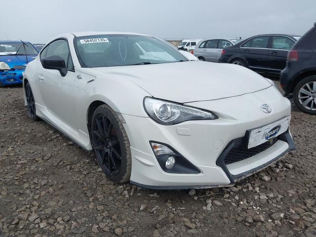 2016 TOYOTA GT86 AERO