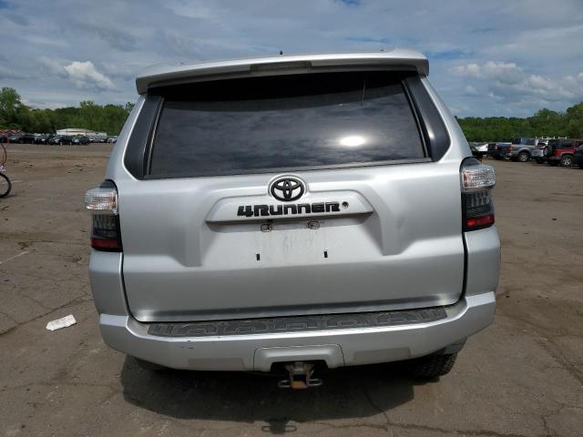 TOYOTA 4RUNNER 2017 Srebrny