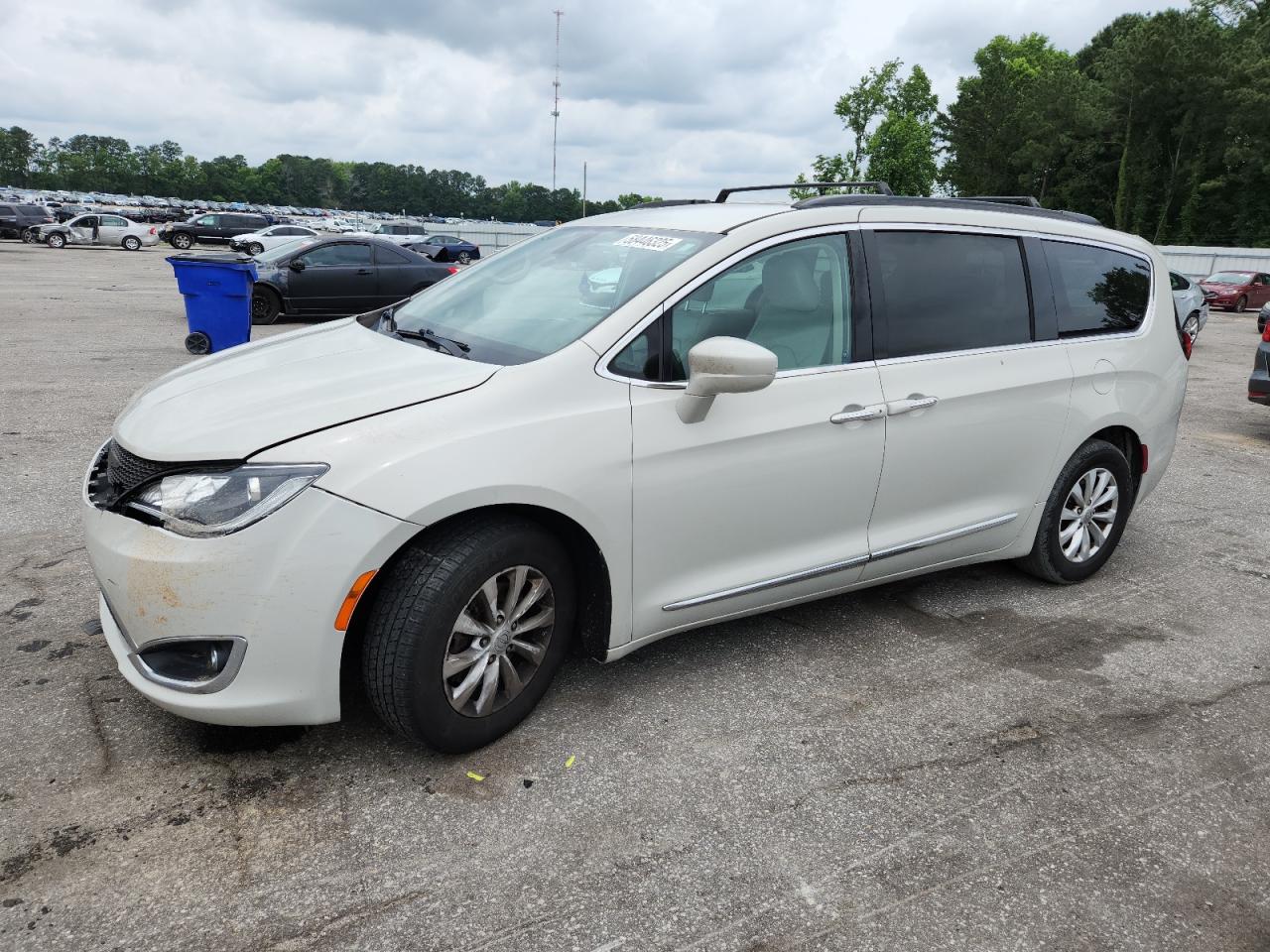 2017 Chrysler Pacifica Touring L იყიდება Dunn-ში, NC - Front End