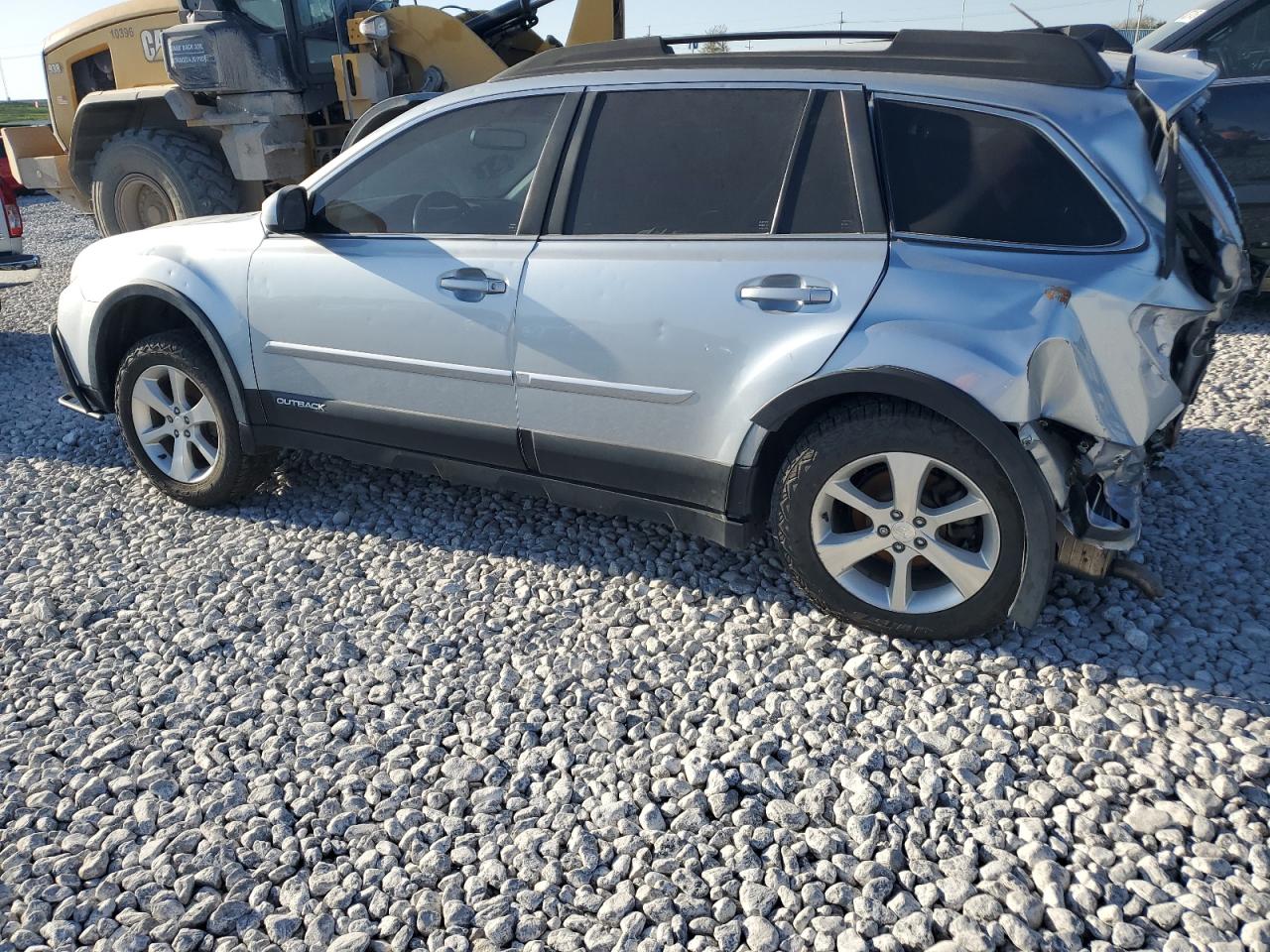 2014 Subaru Outback - Image 2