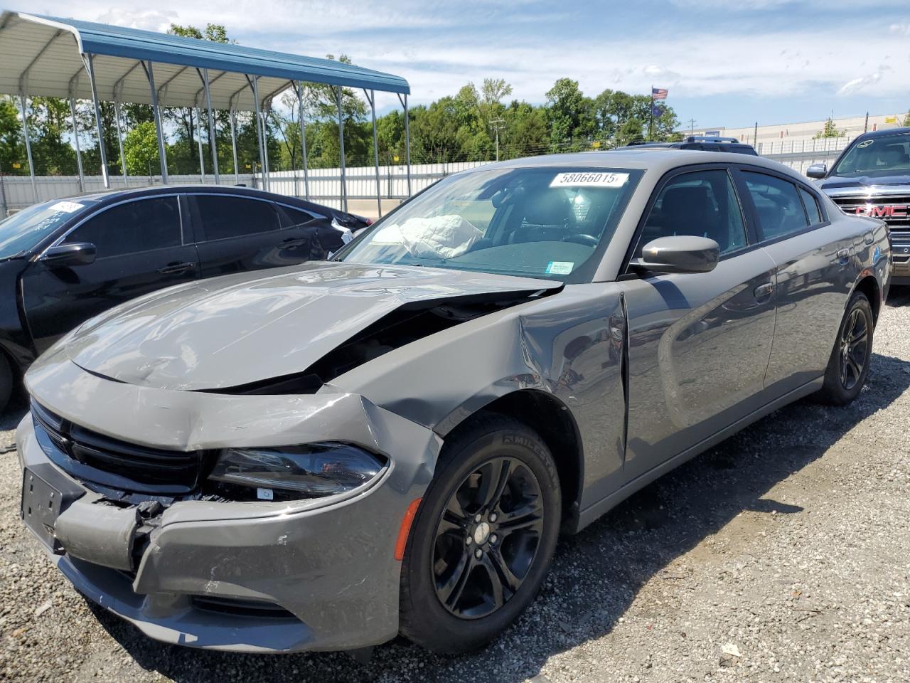 2C3CDXBG7KH696122 DODGE CHARGER Photo 1