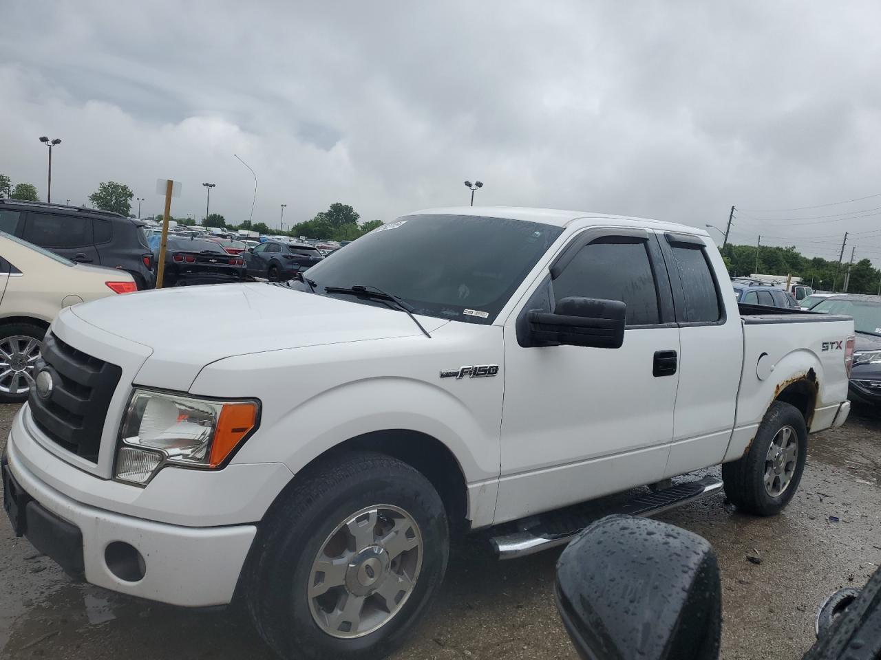 2009 Ford F150 Super Cab იყიდება Indianapolis-ში, IN - Mechanical