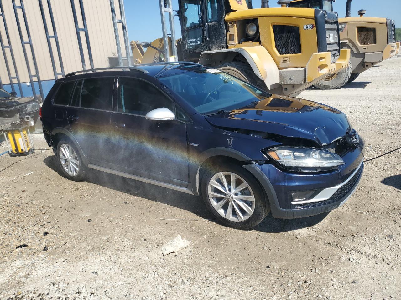 2019 Volkswagen Golf - Image 4