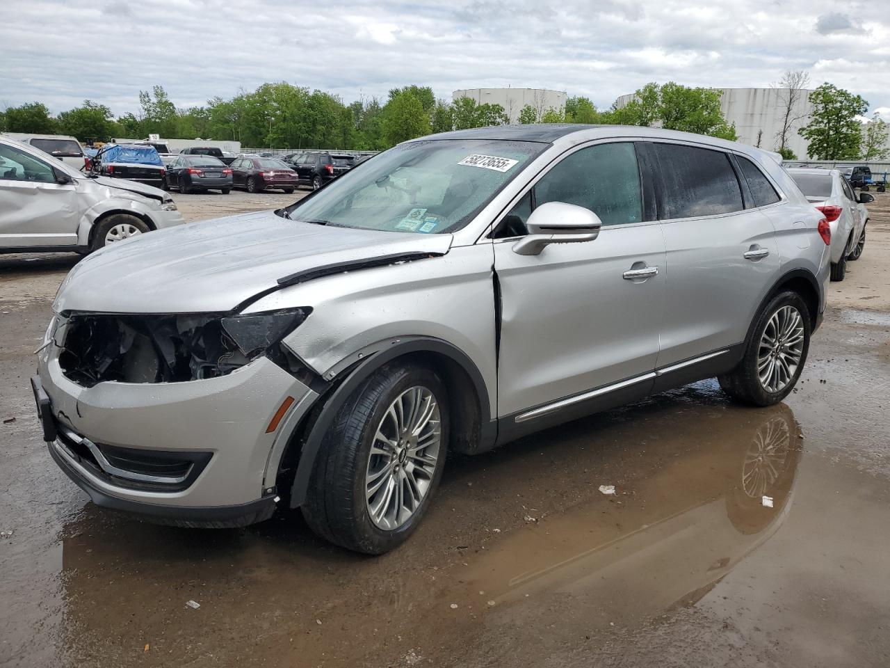 2016 Lincoln Mkx Reserve на продаже в Central Square, NY - Front End