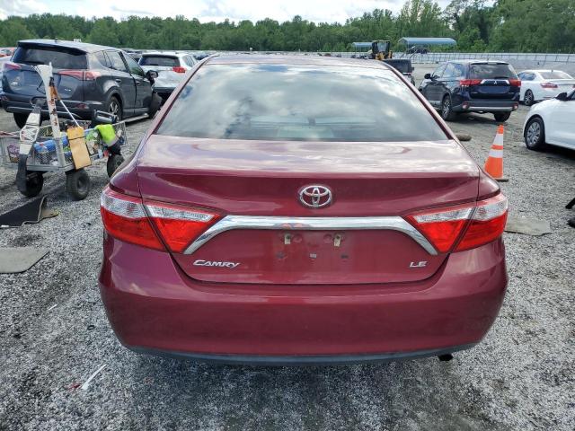 Седани TOYOTA CAMRY 2017 Червоний