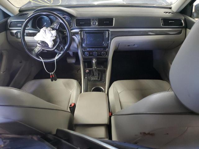  VOLKSWAGEN PASSAT 2016 Granatowy