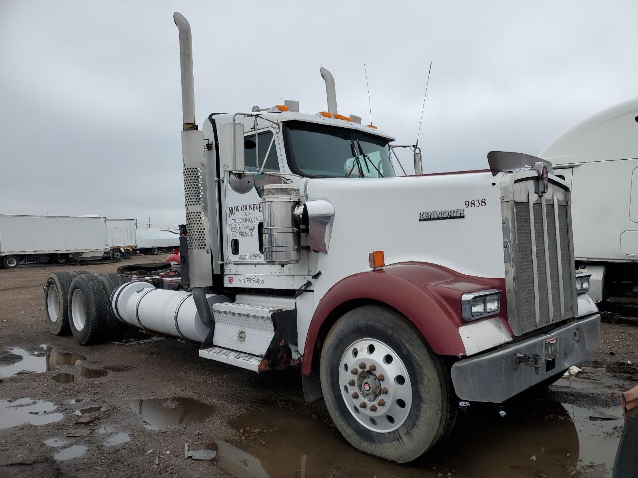 2007 Kenworth W900 Semi Truck for Sale in Brighton, CO - Normal Wear