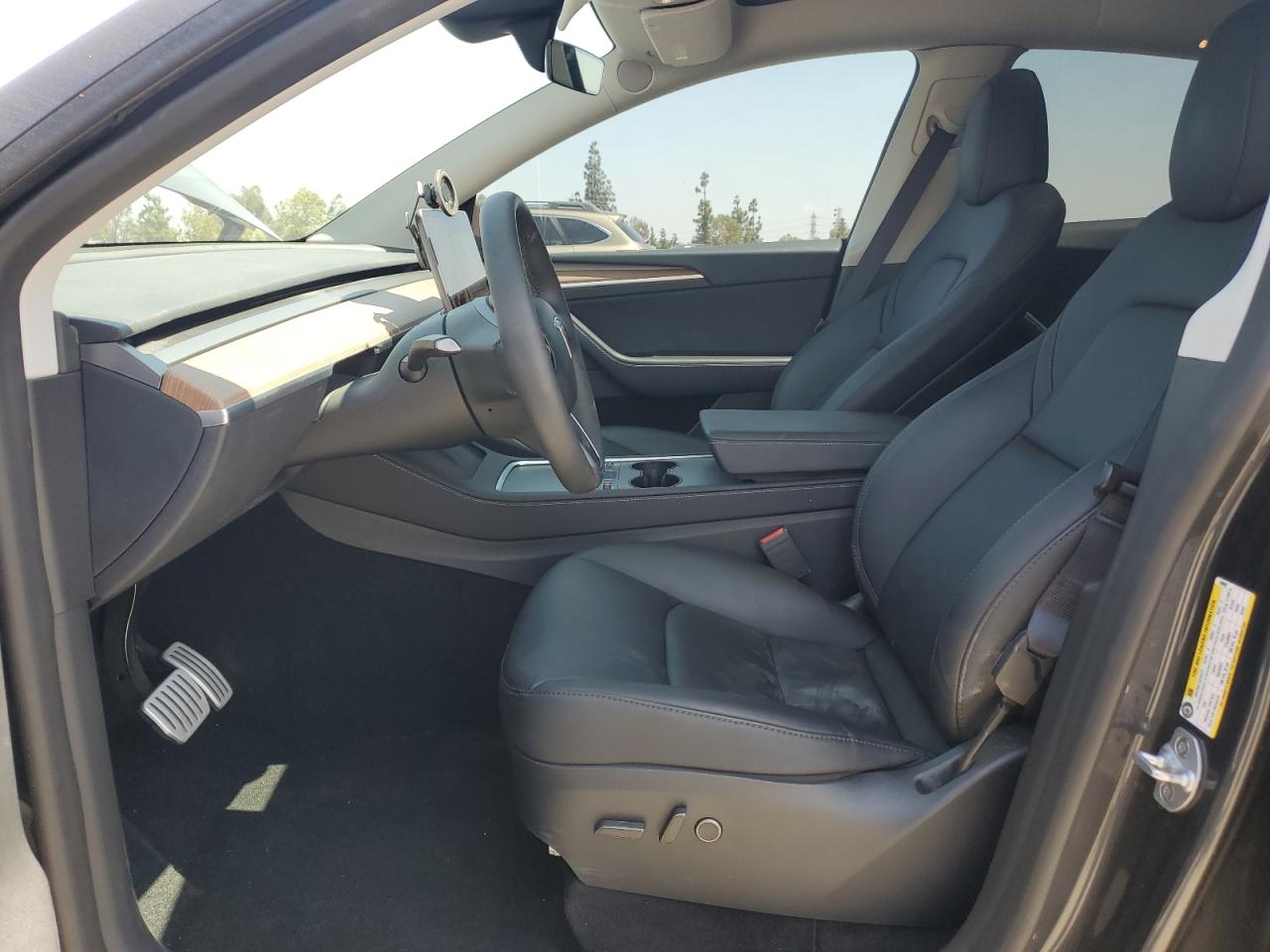 2024 Tesla Model Y VIN: 7SAYGDEF0RF059697 Lot: 57507415