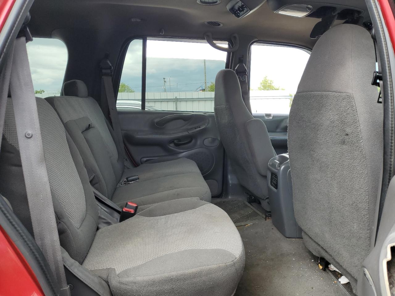 1999 Ford Expedition VIN: 1FMRU1869XLC10336 Lot: 55728985