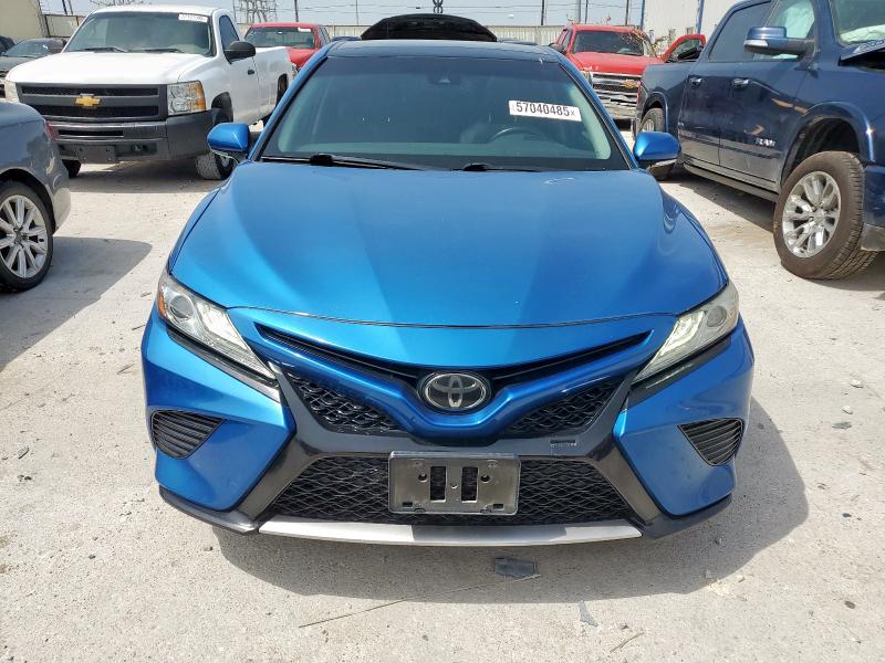  TOYOTA CAMRY 2019 Granatowy
