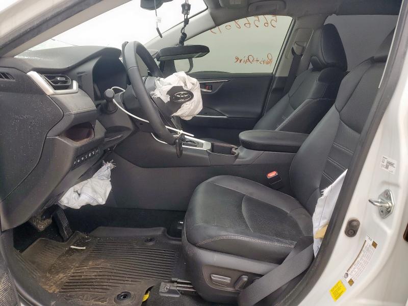  TOYOTA RAV4 2023 Белый