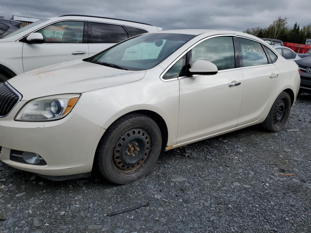 2012 Buick Verano Convenience zu verkaufen in Montreal-est, QC - Side