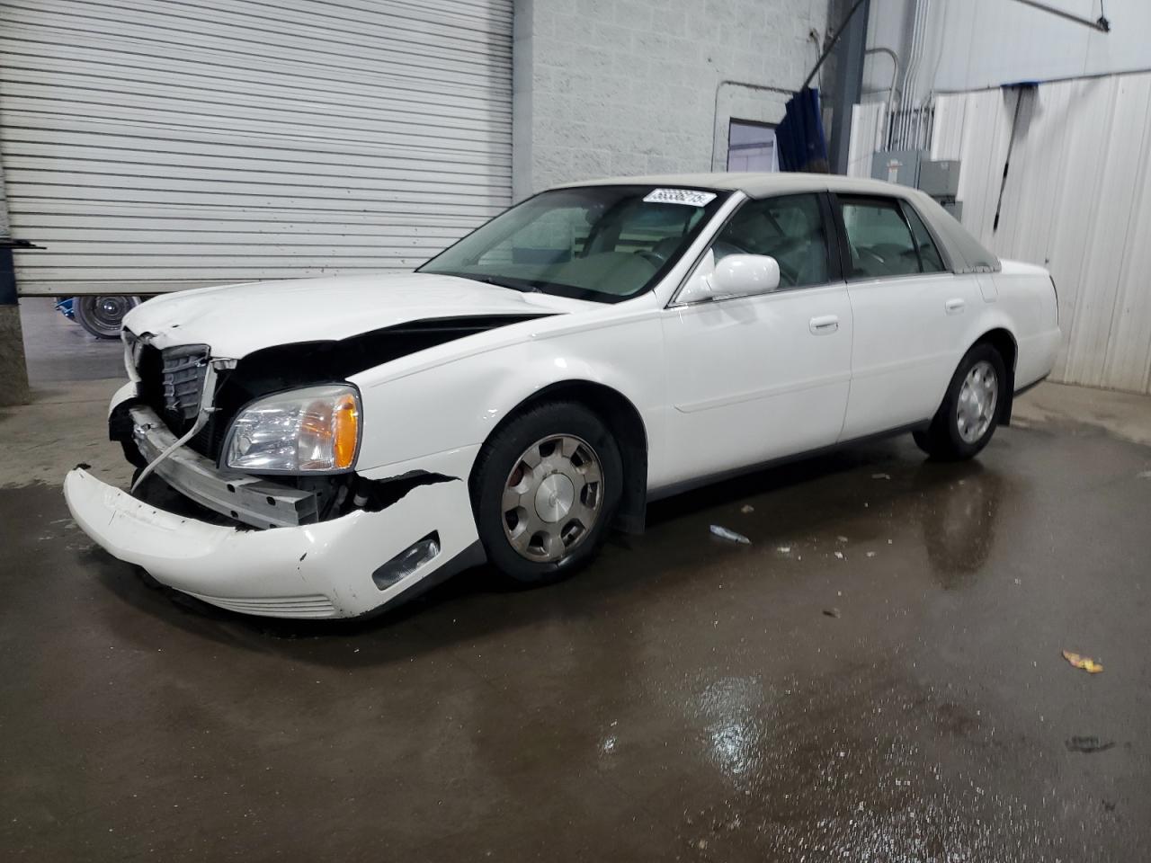 2001 Cadillac Deville for Sale in Ham Lake, MN - Front End
