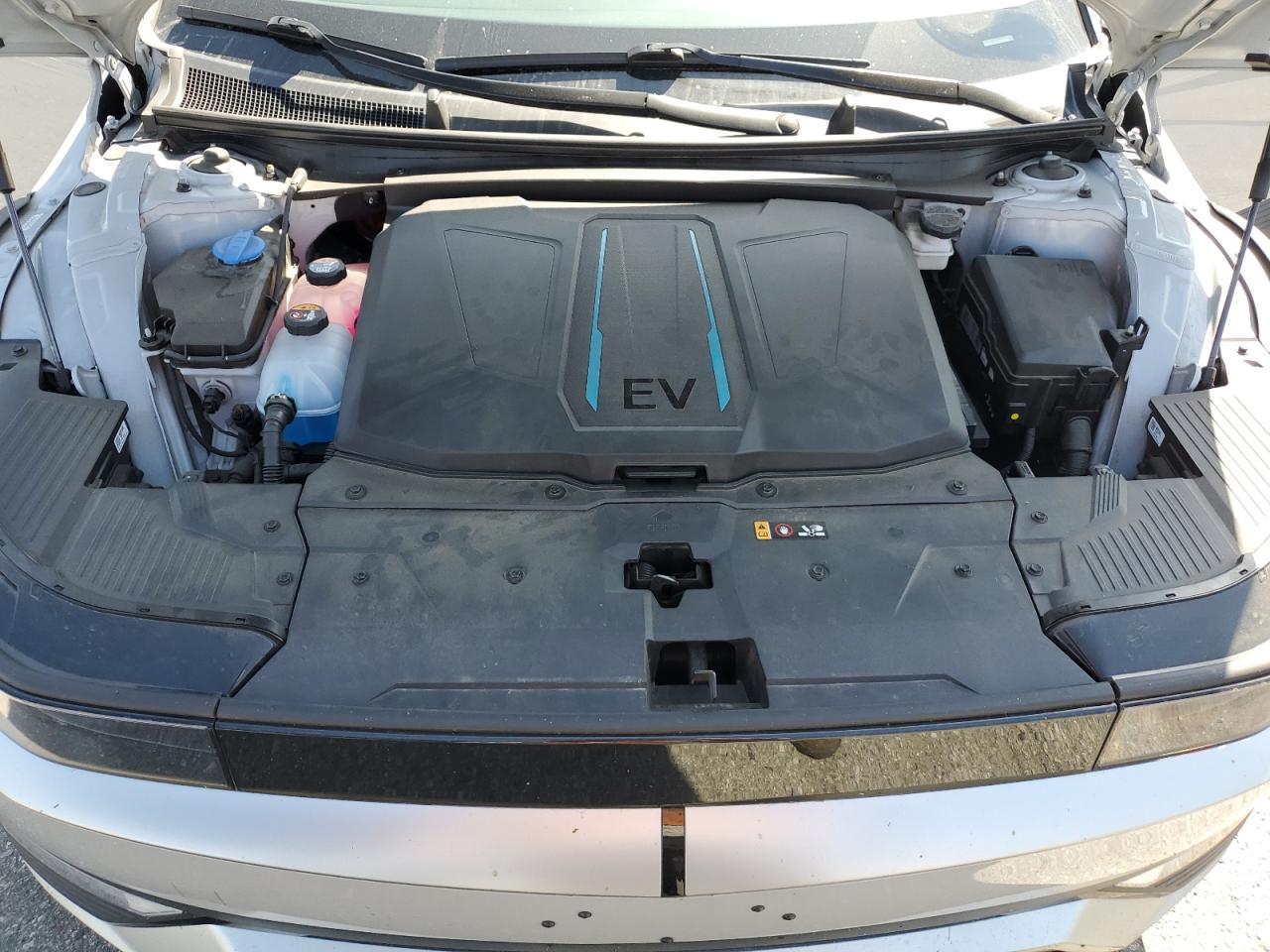 2022 Hyundai Ioniq 5 Se VIN: KM8KMDAF7NU099595 Lot: 58598035