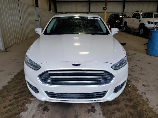  FORD FUSION 2016 Белый